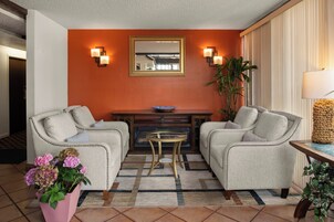 Sala de estar en el lobby