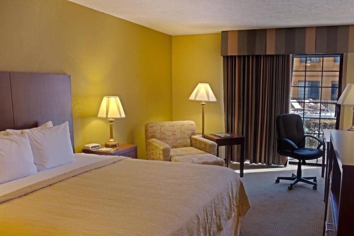 In-room safe, iron/ironing board, rollaway beds, free WiFi