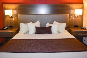 Standard Room, 1 King Bed, Non Smoking