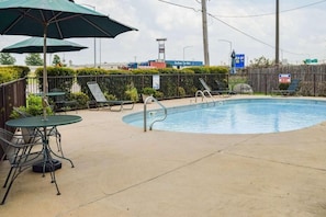 Chambre Standard, 2 grands lits, non-fumeurs | Piscine privée