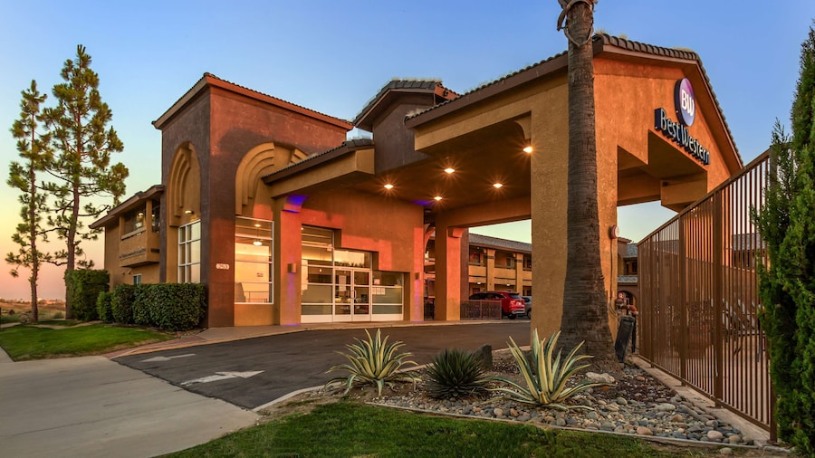 Best Western Heritage Inn