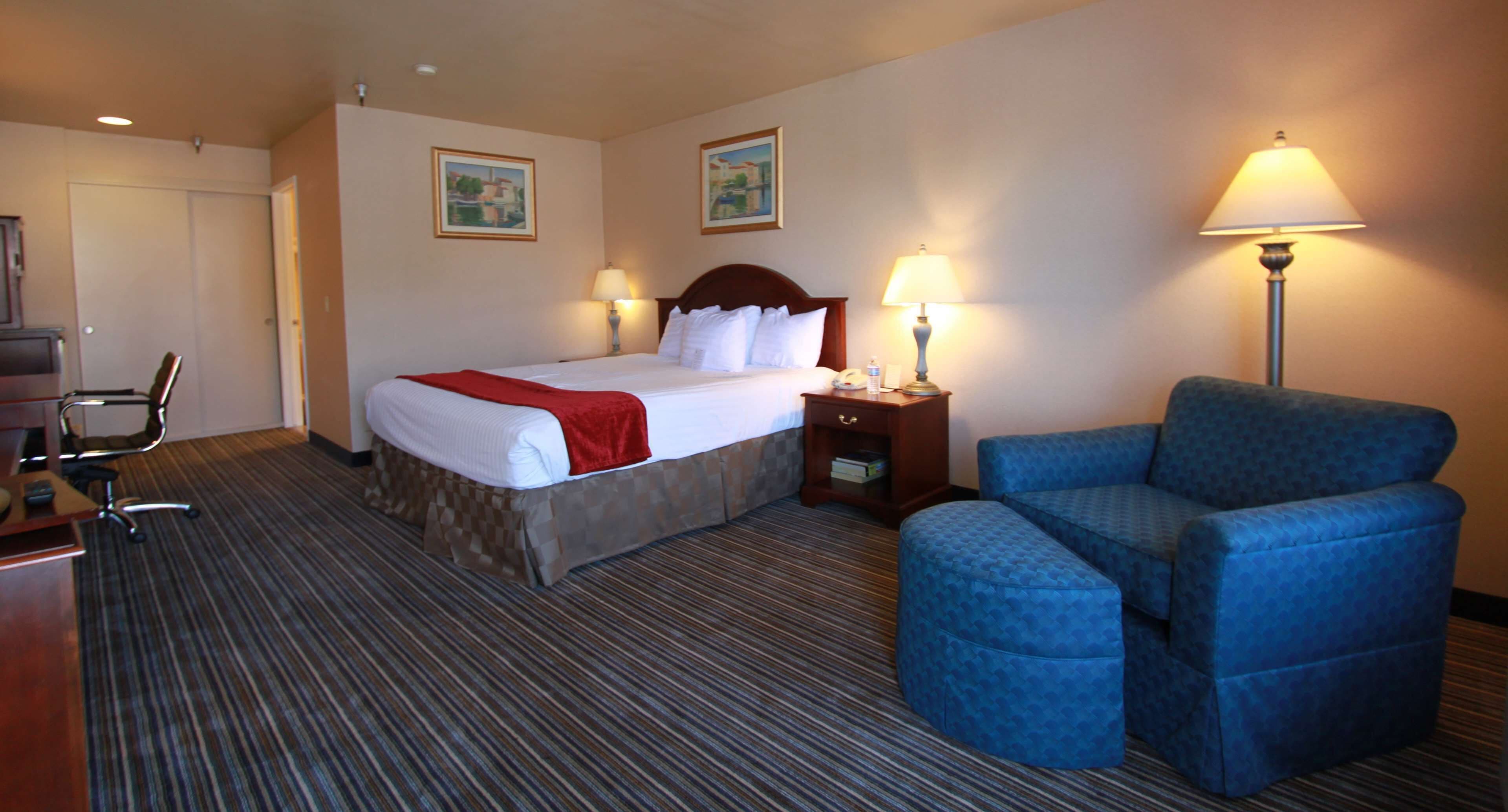 Photo - Best Western Surf City