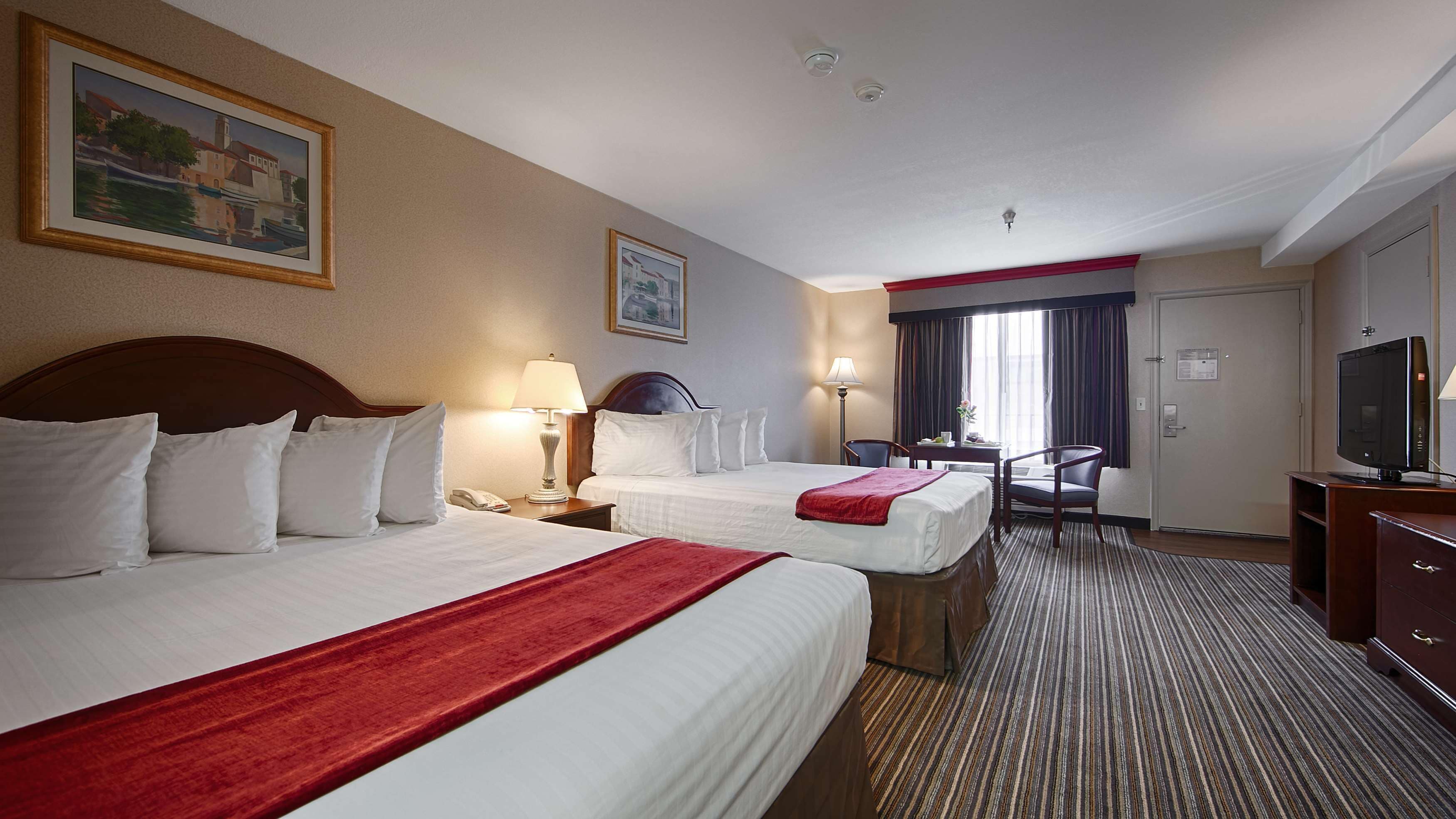 Photo - Best Western Surf City