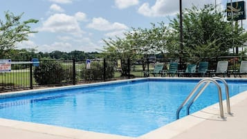 Seasonal outdoor pool
