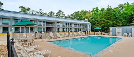 Seasonal outdoor pool