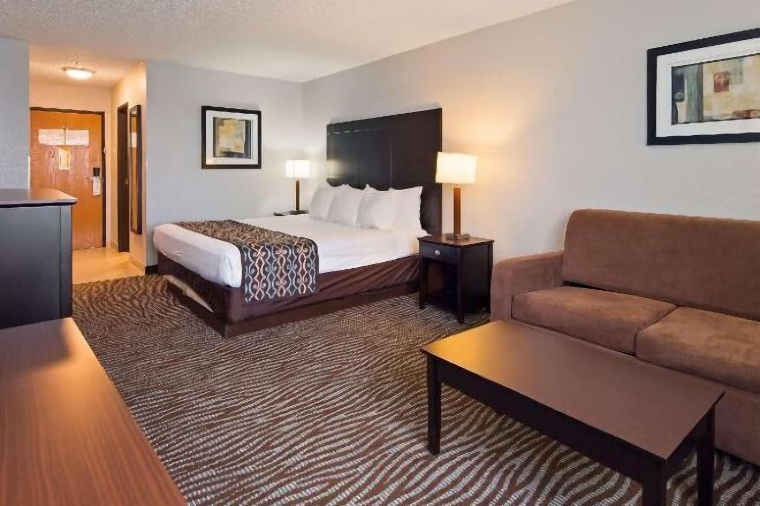 Laptop workspace, iron/ironing board, cribs/infant beds, rollaway beds