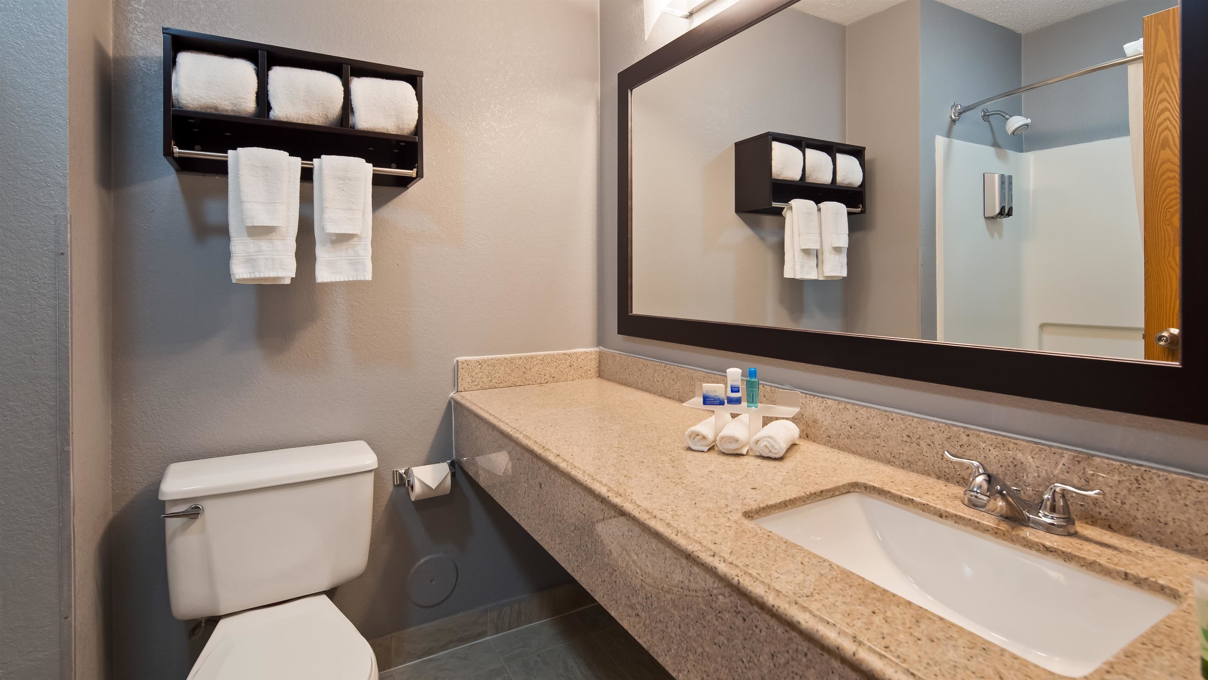 Shower, free toiletries, hair dryer, towels