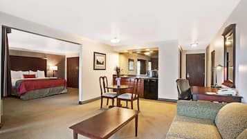 Studio Suite, 1 King Bed, Non Smoking | Premium bedding, pillowtop beds, in-room safe, desk