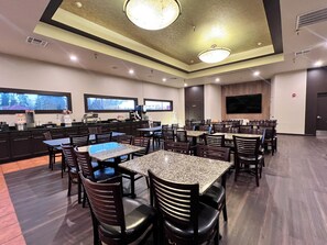 Food and drink - Ramada by Wyndham Tukwila Southcenter (Tukwila)