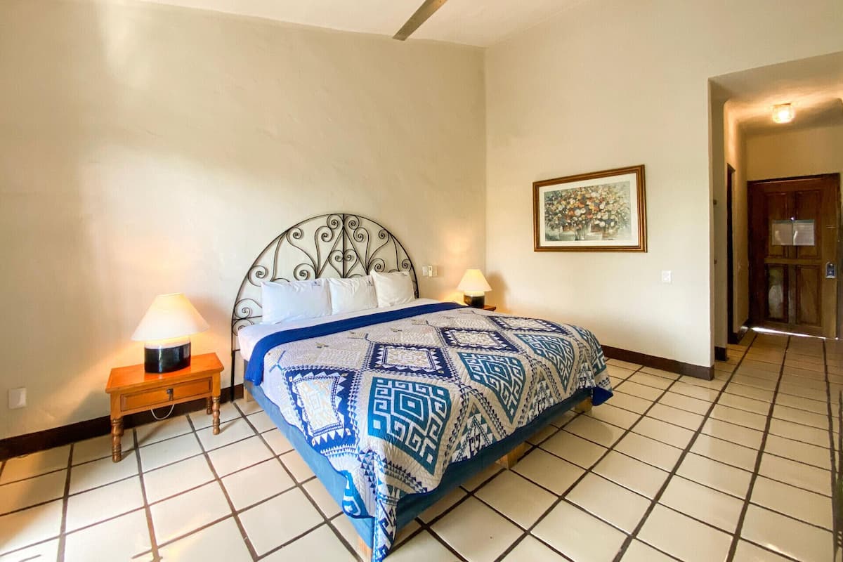 1 habitación, caja de seguridad en la habitación y cortinas blackout