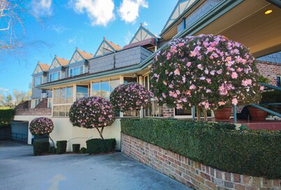 Grand Country Lodge Motel