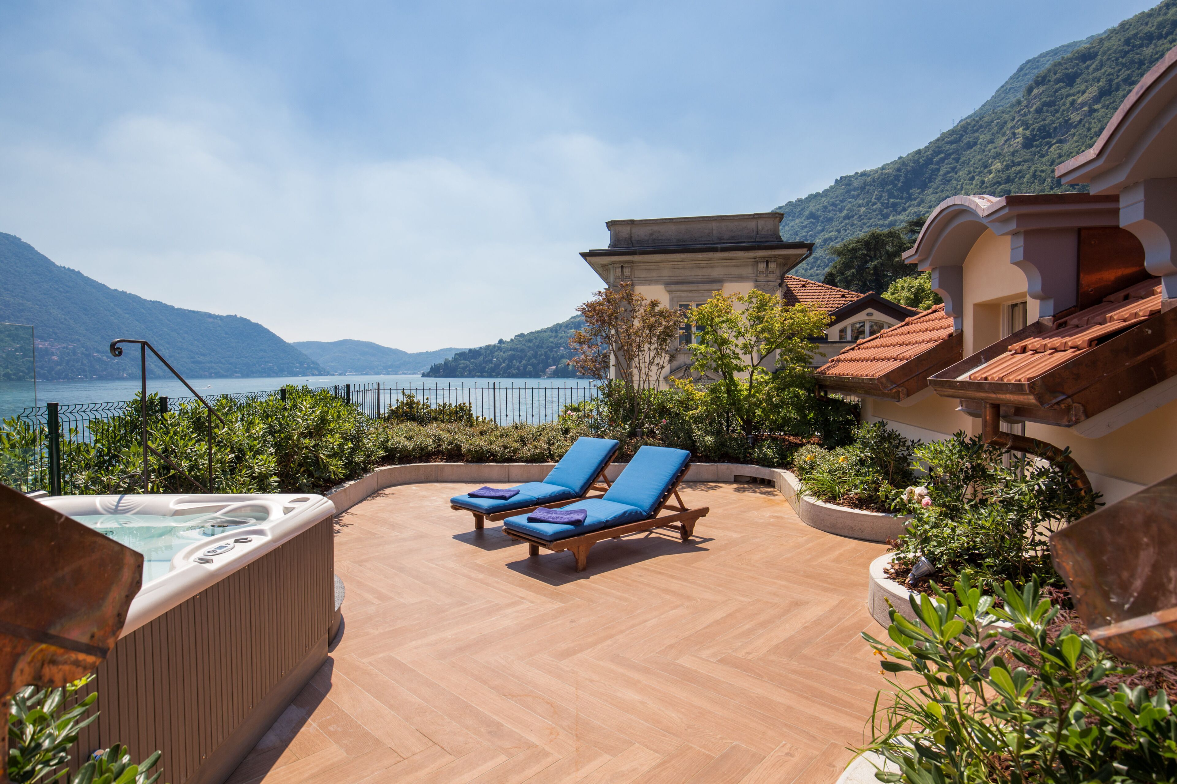 penthouse (suite) | room amenity