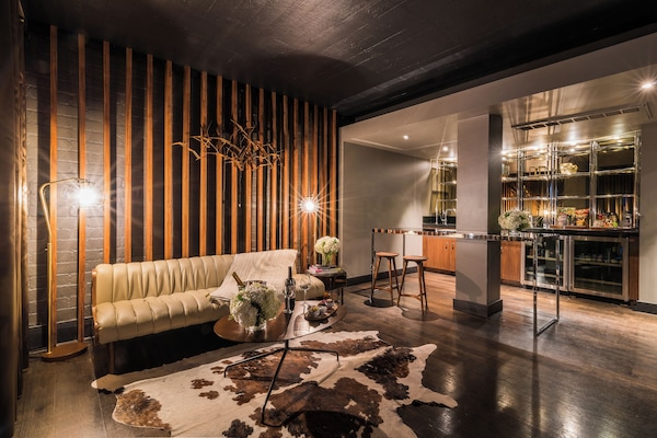 Suite (Cabana Building) | Living area | 47-inch LCD TV with cable channels, TV, pay movies