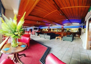 Sports bar