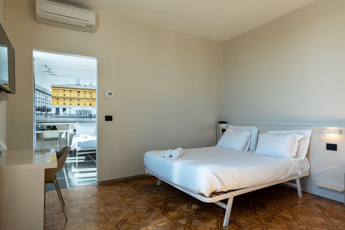 In-room safe, desk, laptop workspace, iron/ironing board