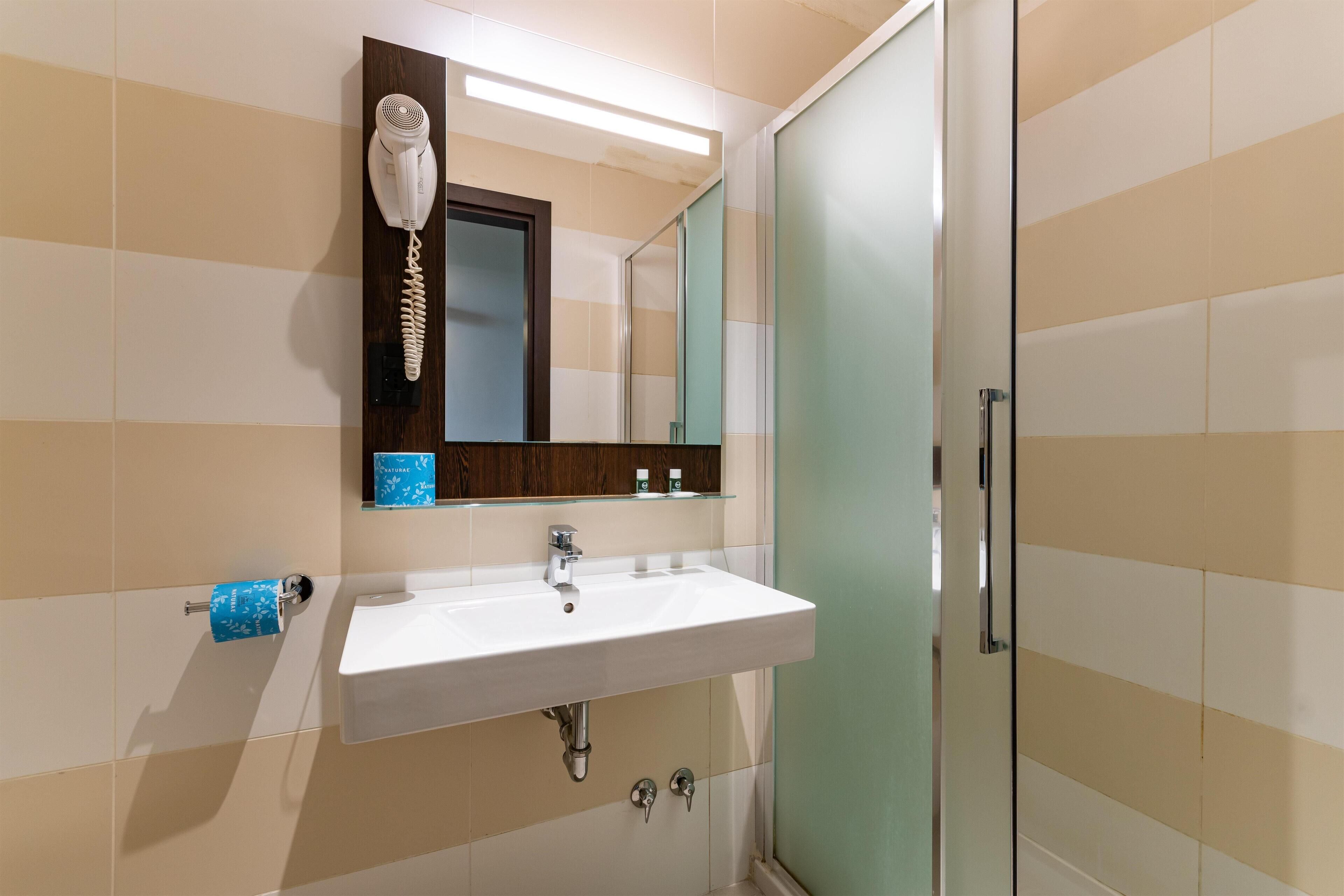 Photo - B&B Hotel Genova Principe