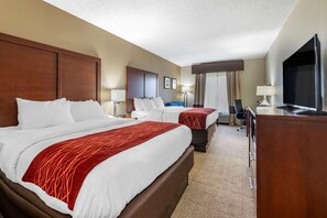 Standard Room, Multiple Beds (with Sofa Bed) | Premium bedding, down comforters, desk, laptop workspace