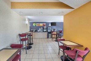 包含每日欧式早餐