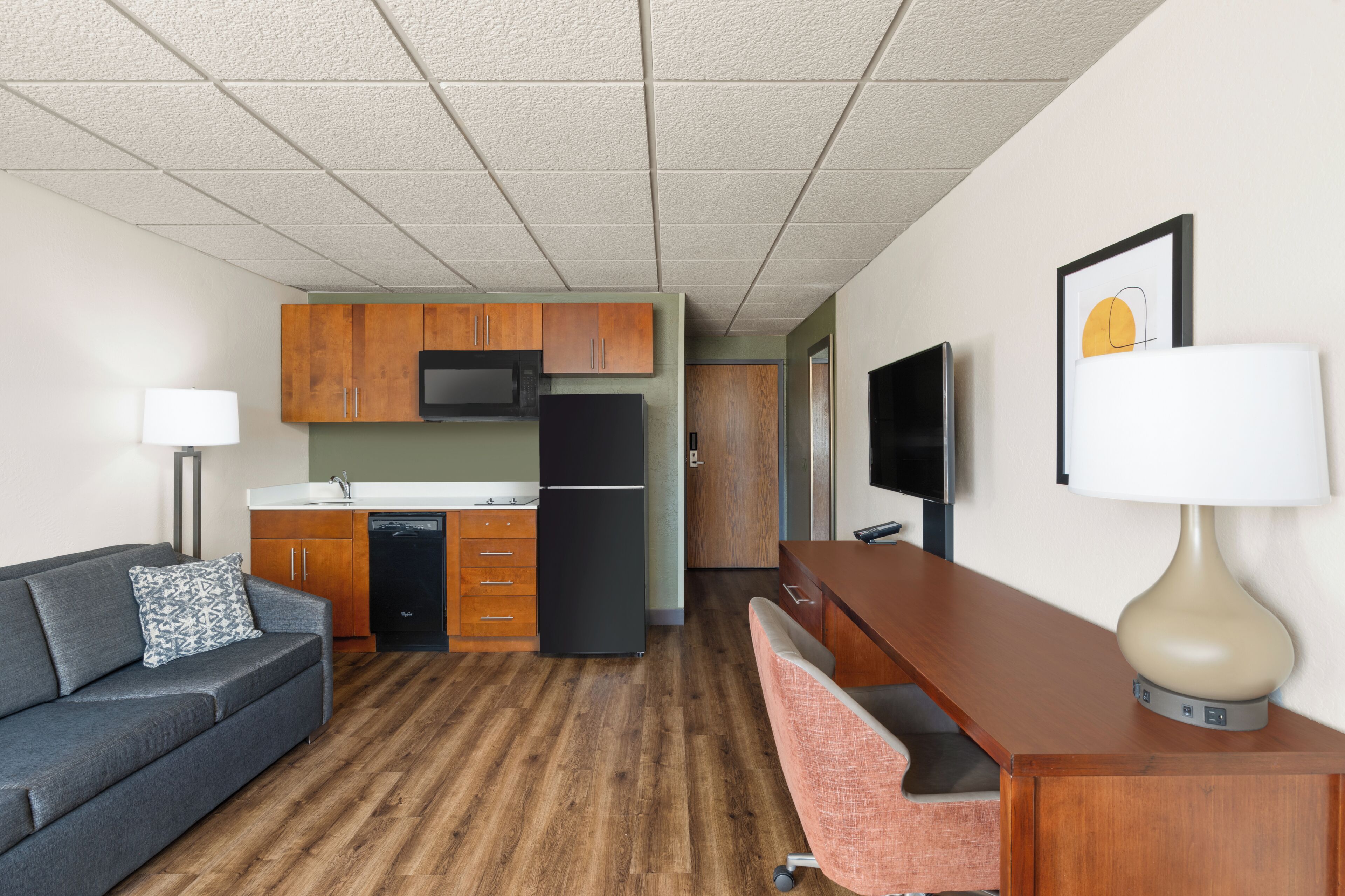 Suite, 1 Bedroom | Premium bedding, pillowtop beds, in-room safe, desk
