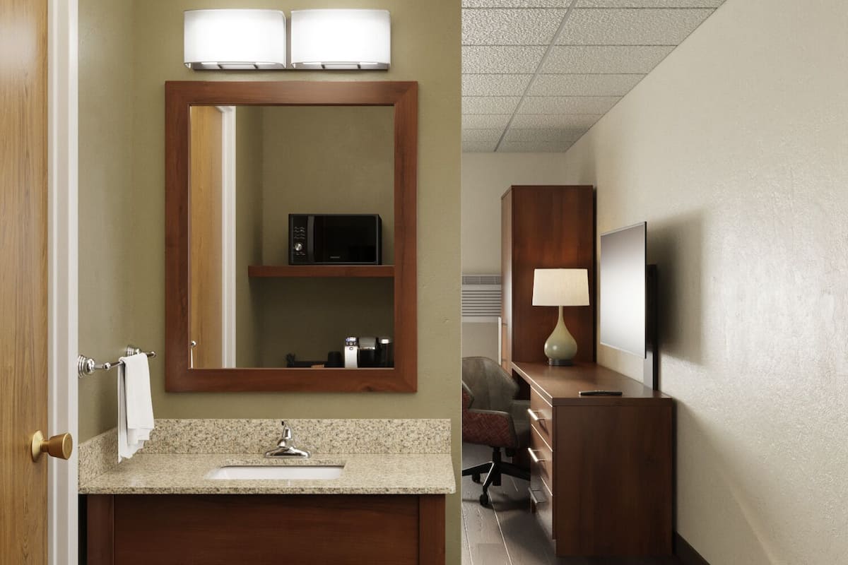 Premium bedding, pillow-top beds, in-room safe, desk