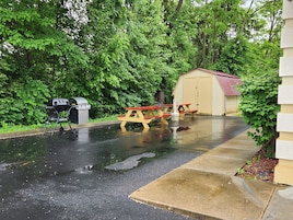 BBQ/picnic area