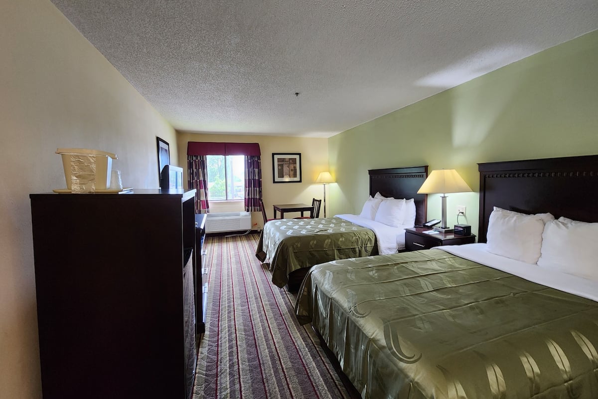 desk, laptop workspace, soundproofing, iron/ironing board