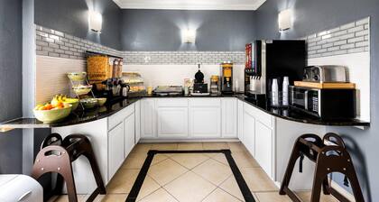 Quality Inn I-81 Exit 23