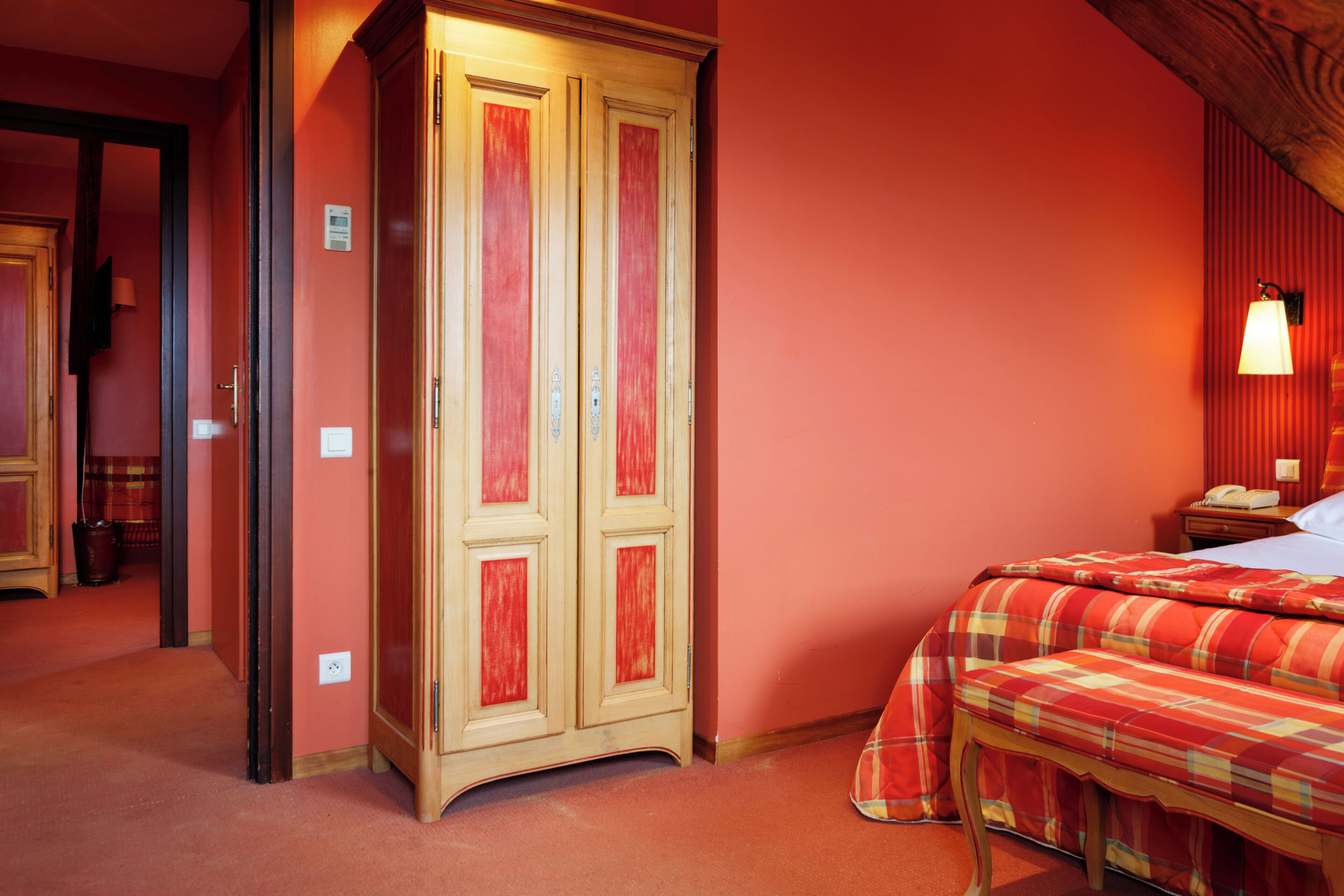 In-room safe, desk, blackout drapes, soundproofing
