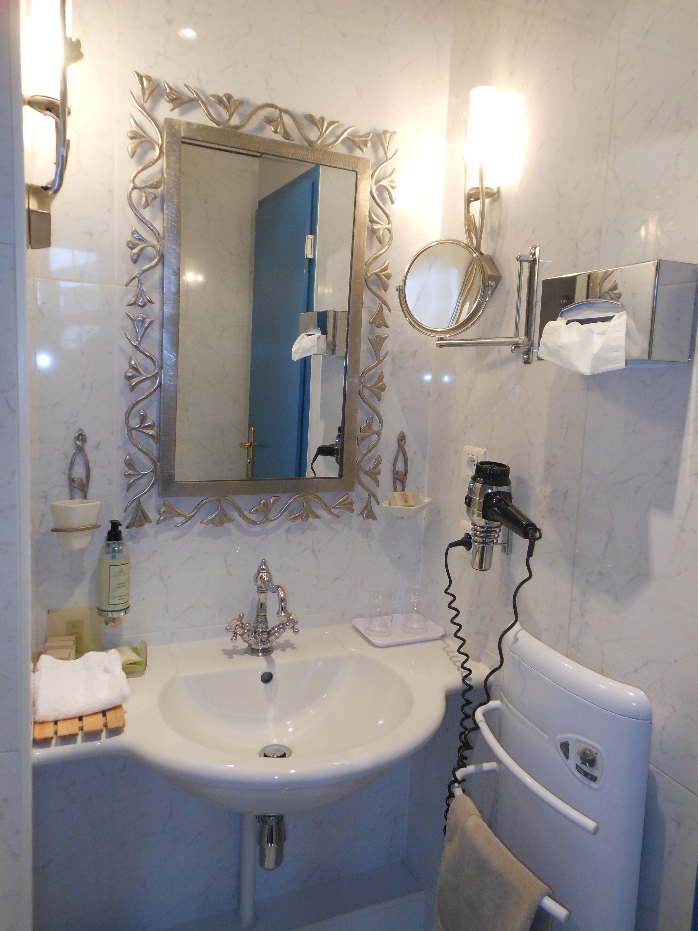 Foto - Logis Hôtel Beauséjour Colmar