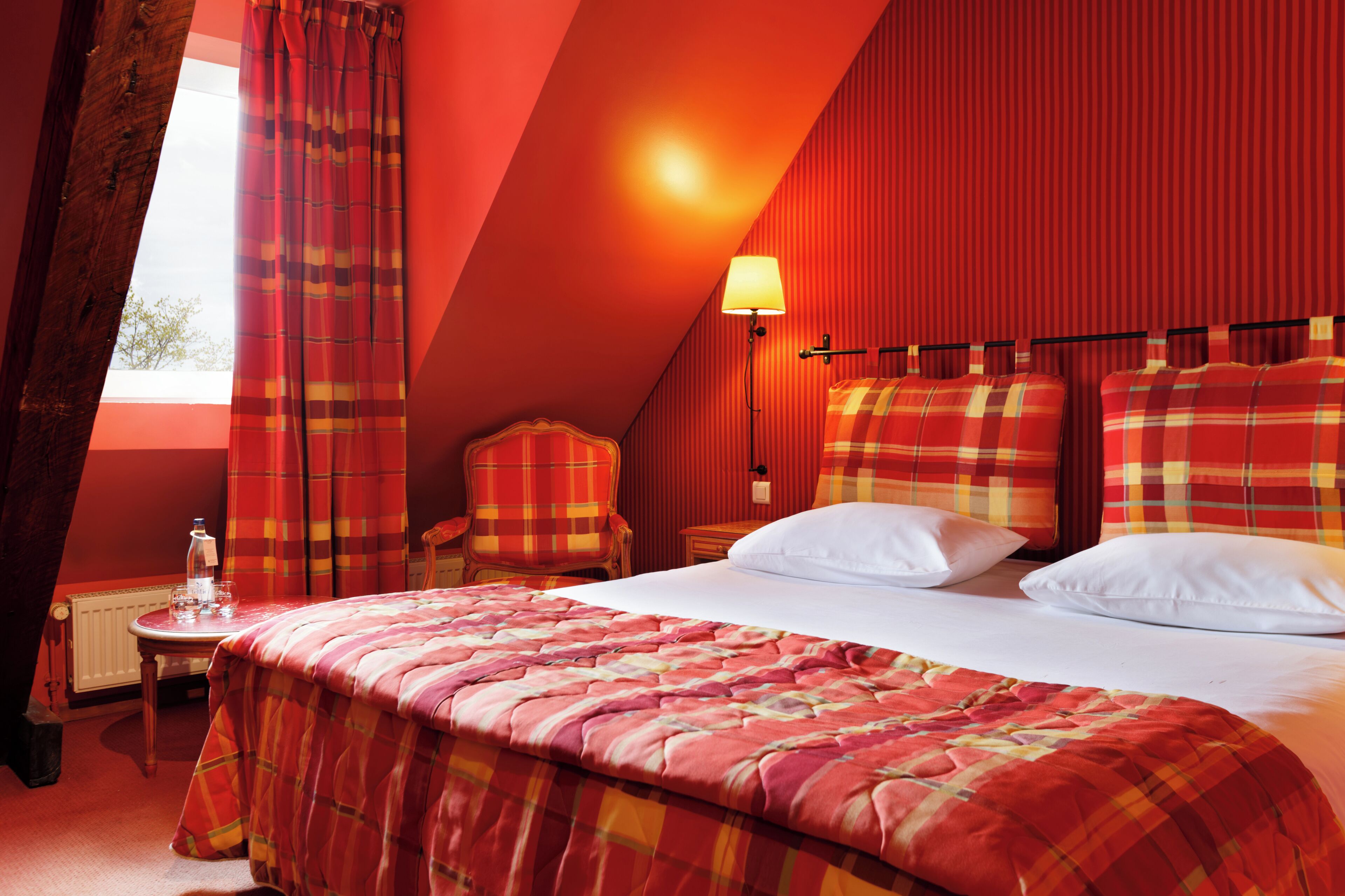 In-room safe, desk, blackout drapes, soundproofing