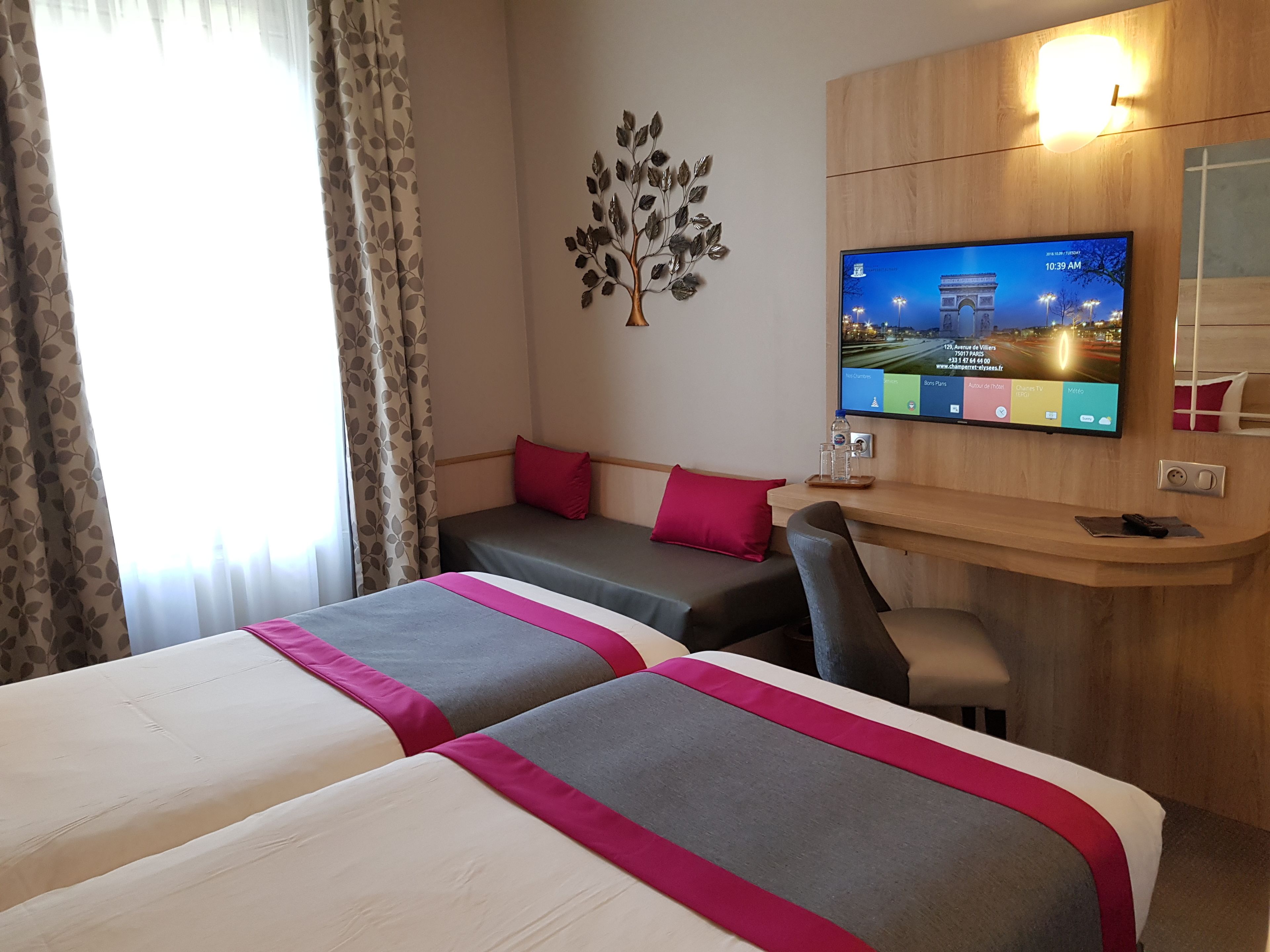 room | 1 bedroom, premium bedding, in-room safe, desk