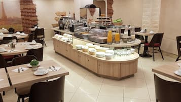 Daily buffet breakfast (EUR 20 per person)