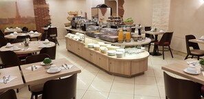 Daily buffet breakfast (EUR 18 per person)