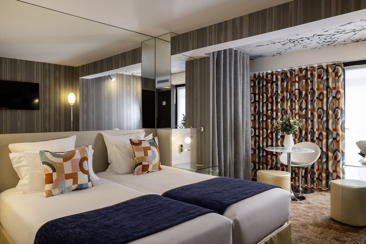 Ropa de cama de alta calidad y minibar
