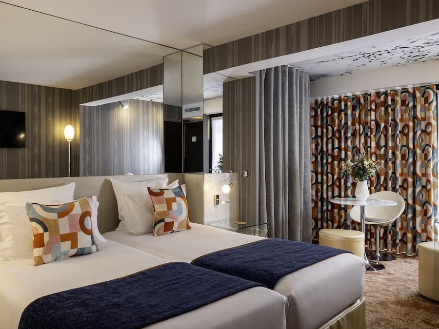 Ropa de cama de alta calidad y minibar