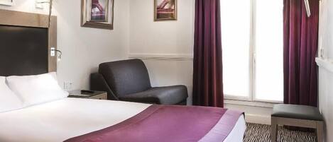 Minibar, in-room safe, desk, soundproofing