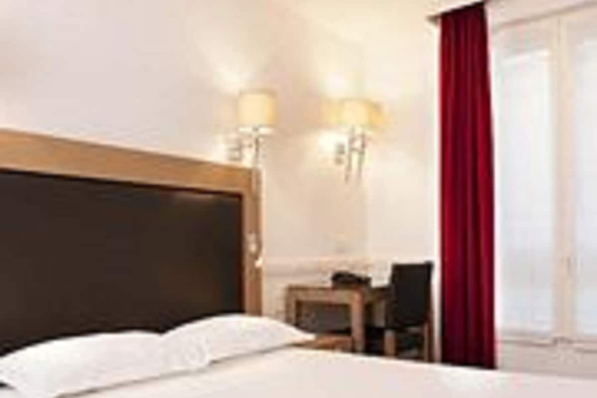 Camera Classic | Minibar, una cassaforte in camera, una scrivania, insonorizzazione