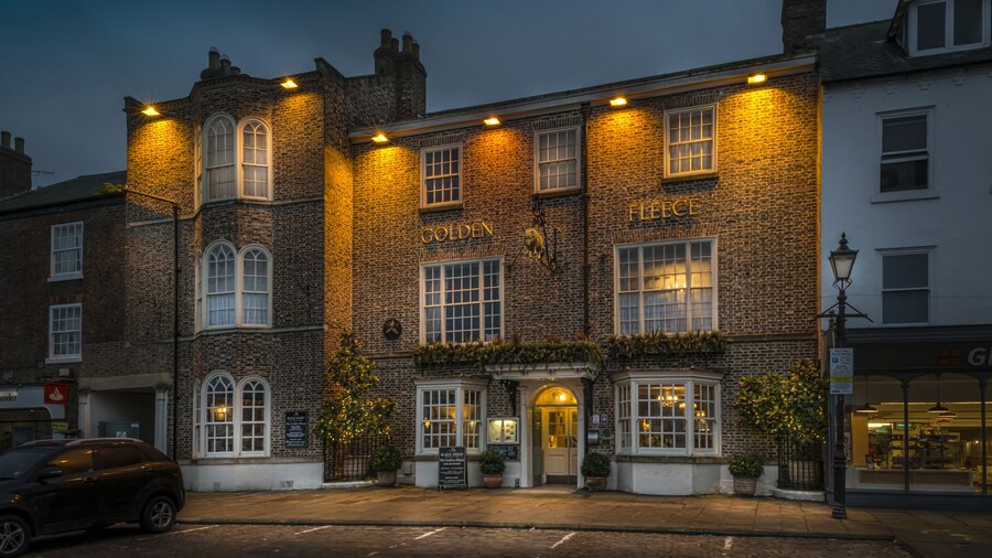 The Golden Fleece Hotel, Thirsk, North Yorkshire