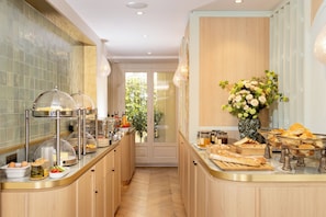 Daily buffet breakfast (EUR 23 per person)