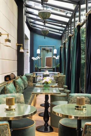 Bar (on property) - Hotel Lord Byron (Paris)