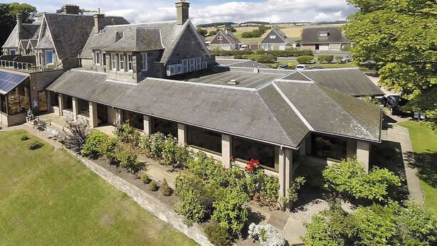 Terrace/patio - The Old Manor Hotel (Leven)