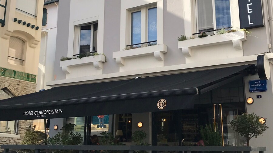 Hôtel Cosmopolitain