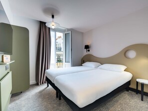 Standard Room, 2 Single Beds | Desk, soundproofing, free WiFi, bed sheets - ibis Styles Paris Cadet Lafayette (Paris)