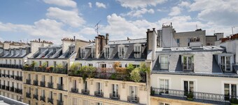 ibis Styles Paris Cadet Lafayette