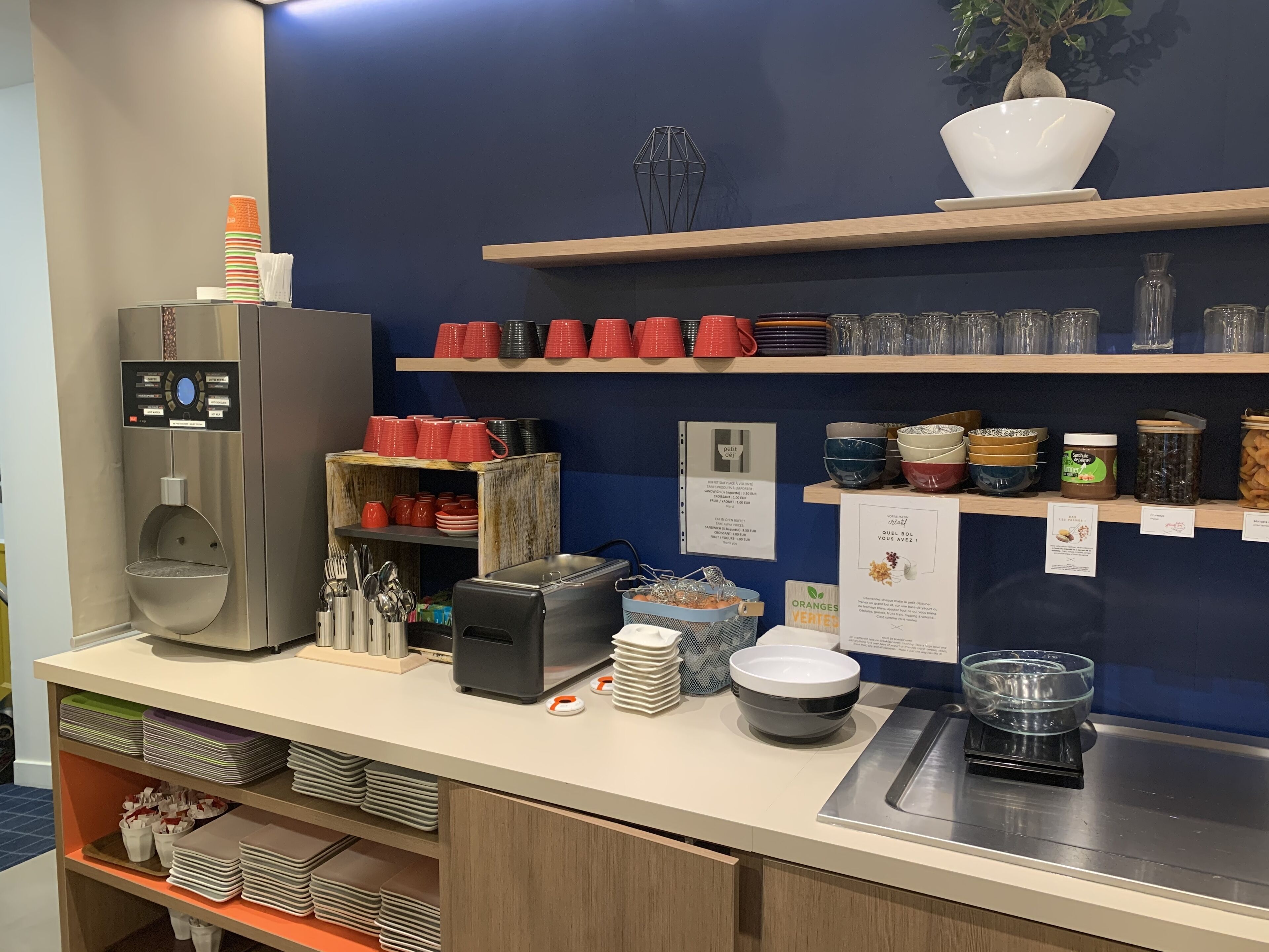 daily buffet breakfast (eur 10 per person)