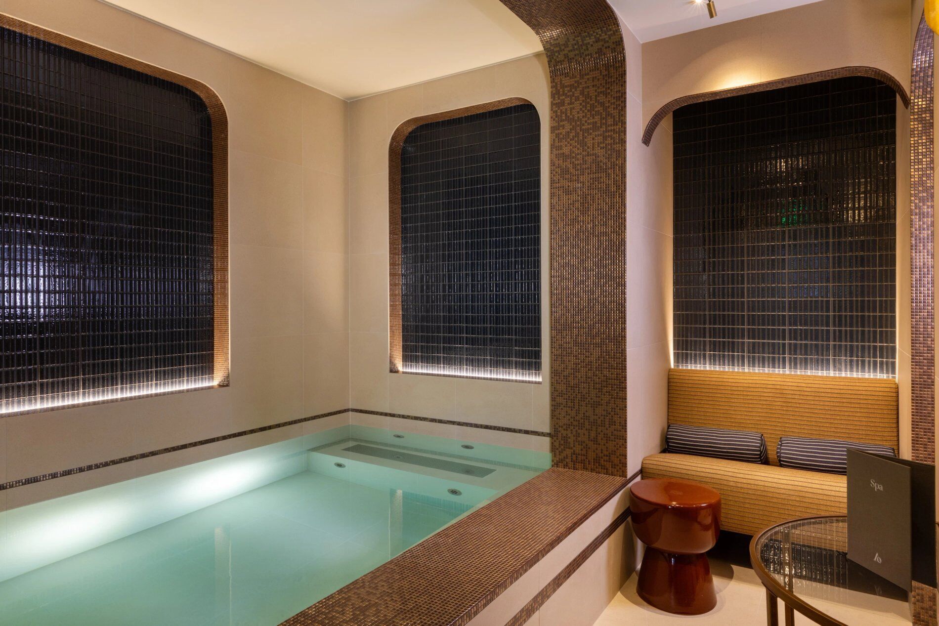 Una bañera de hidromasaje