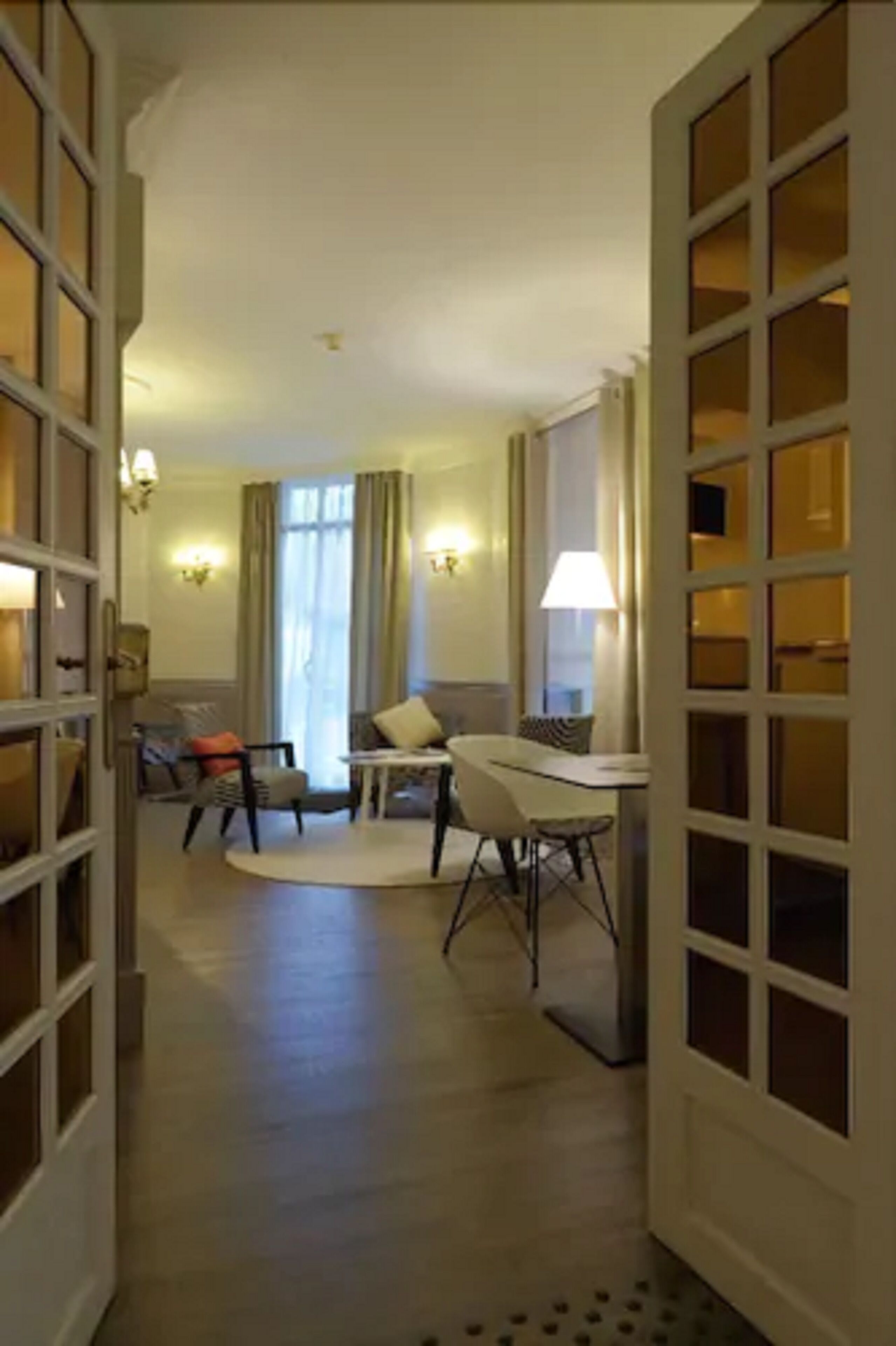 Photo - Hôtel de Sévigné