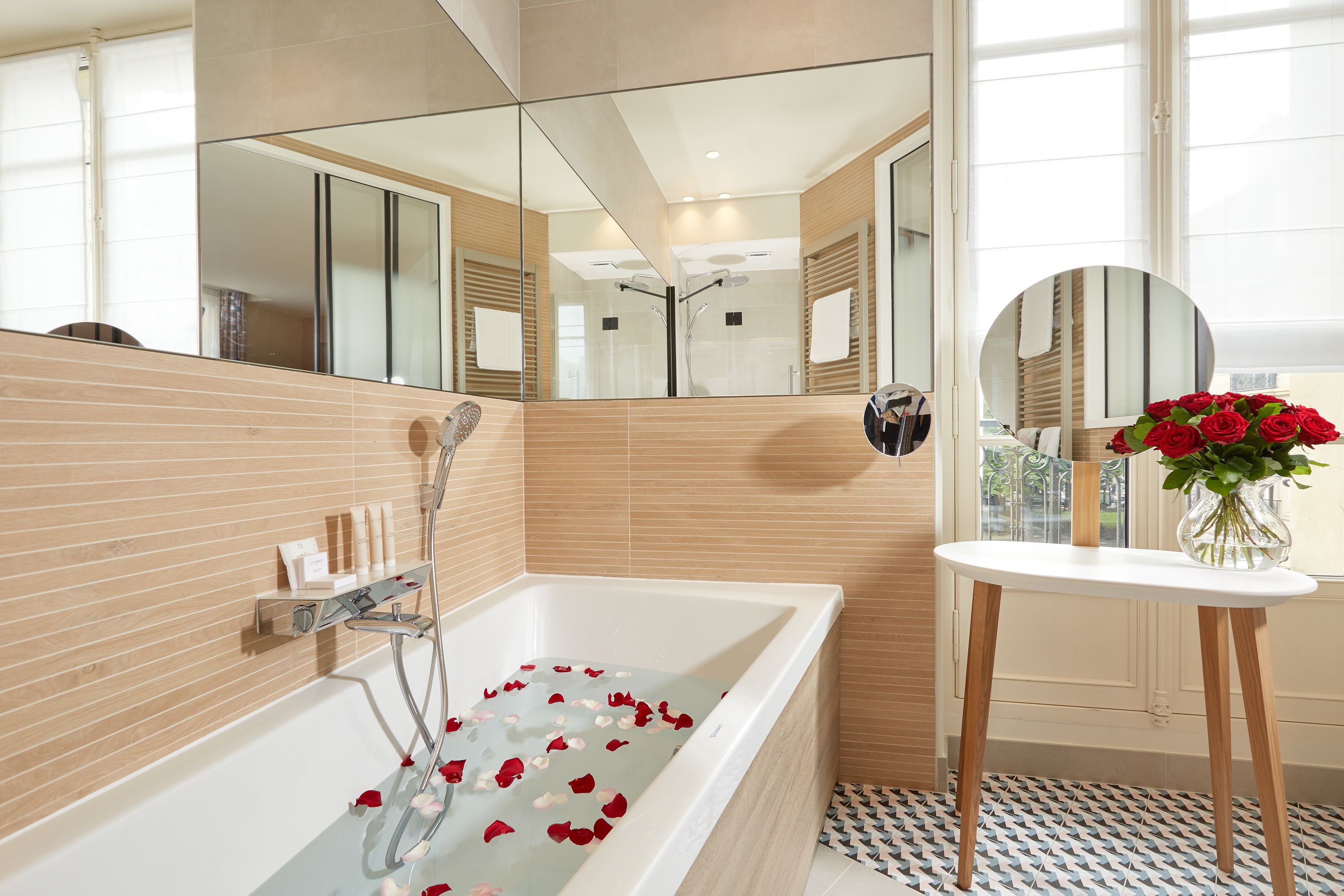 deluxe room | bathroom amenities | free toiletries, hair dryer, towels
