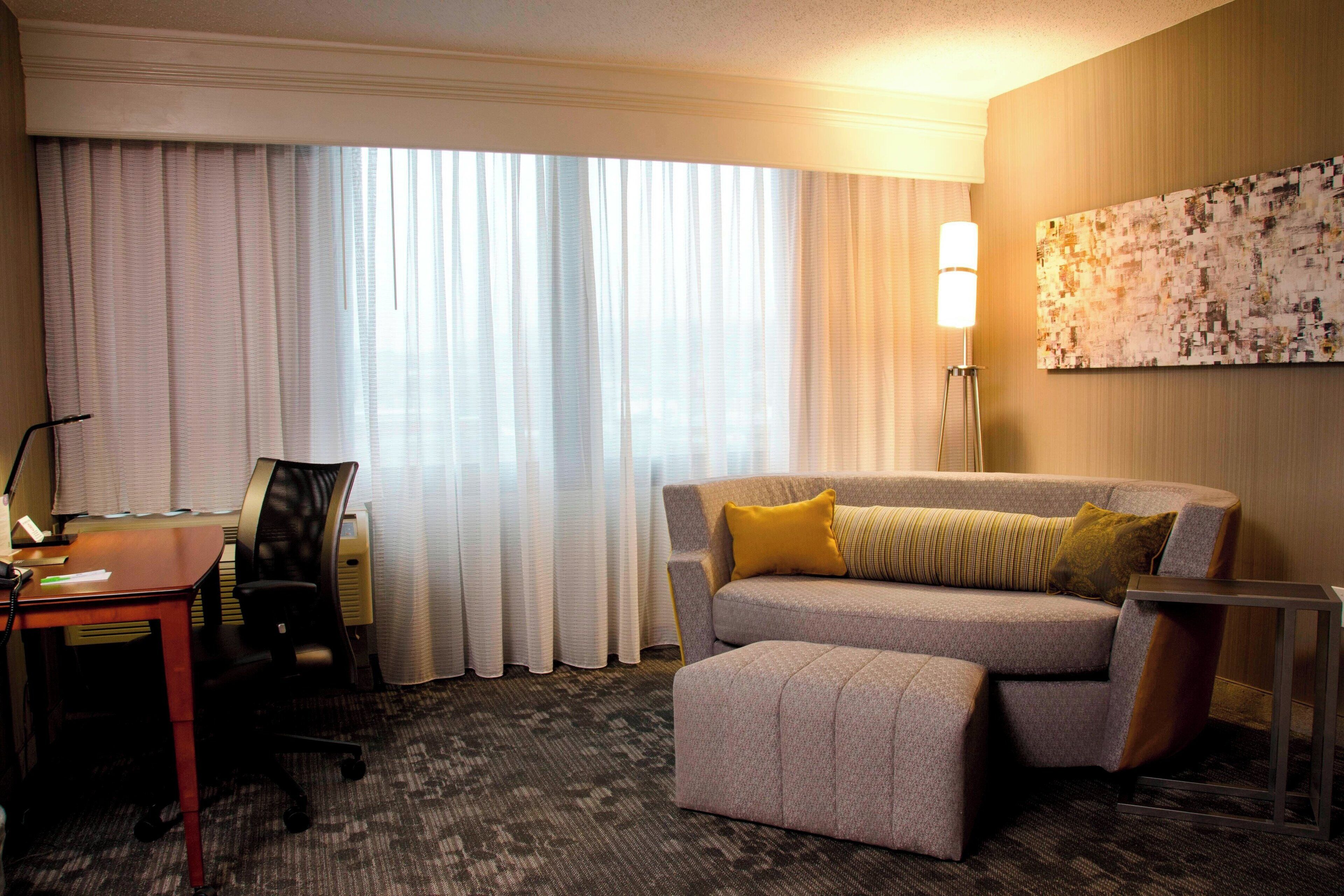 Photo - Courtyard Waterbury Downtown