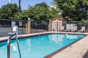 Seasonal outdoor pool